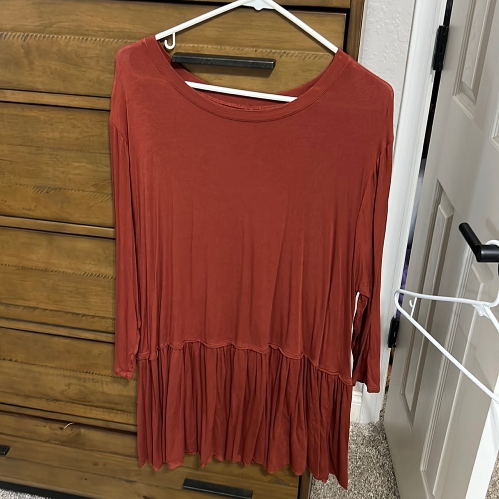 Rust 3/4 sleeve blouse